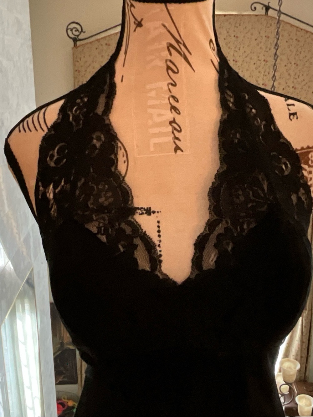 Bozzolo Black Lace Halter Chemise